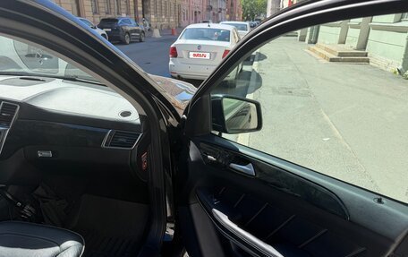 Mercedes-Benz GL-Класс, 2013 год, 2 550 000 рублей, 9 фотография
