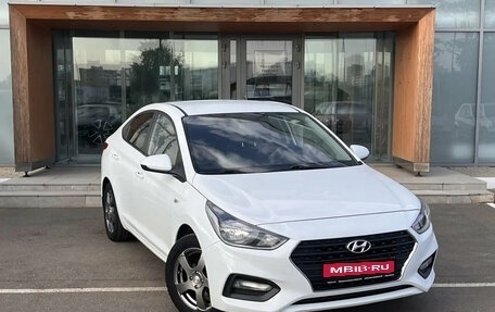 Hyundai Solaris II рестайлинг, 2017 год, 995 000 рублей, 3 фотография