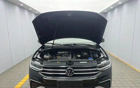 Volkswagen Tiguan II, 2022 год, 1 949 999 рублей, 16 фотография