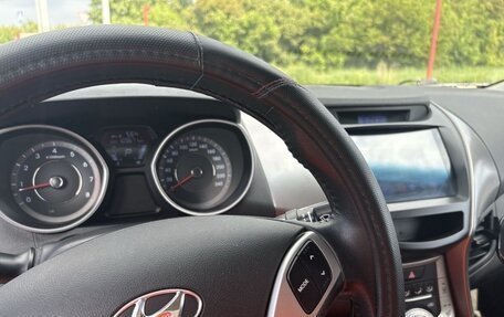 Hyundai Elantra V, 2012 год, 1 100 000 рублей, 2 фотография
