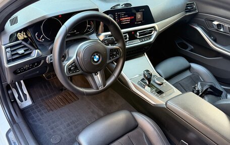 BMW 3 серия, 2019 год, 3 450 000 рублей, 18 фотография