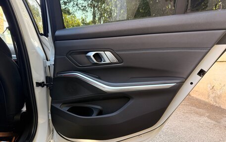 BMW 3 серия, 2019 год, 3 450 000 рублей, 20 фотография