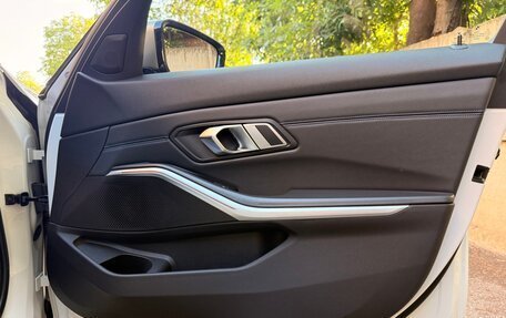 BMW 3 серия, 2019 год, 3 450 000 рублей, 22 фотография