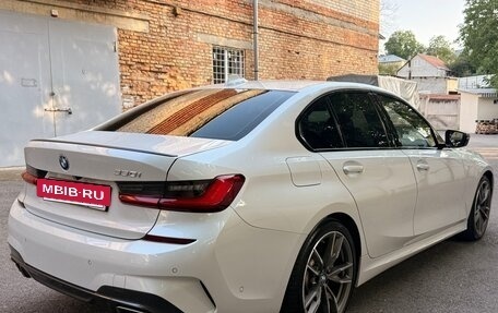 BMW 3 серия, 2019 год, 3 450 000 рублей, 9 фотография