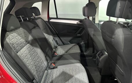 Volkswagen Tiguan II, 2021 год, 2 500 000 рублей, 11 фотография