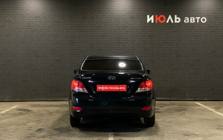 Hyundai Solaris II рестайлинг, 2013 год, 660 000 рублей, 6 фотография