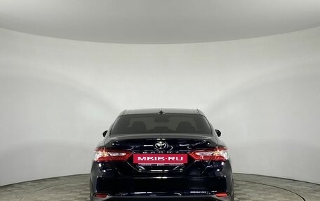 Toyota Camry, 2020 год, 2 090 000 рублей, 8 фотография