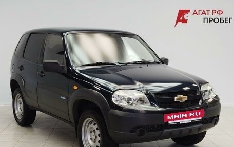Chevrolet Niva I рестайлинг, 2010 год, 500 000 рублей, 3 фотография