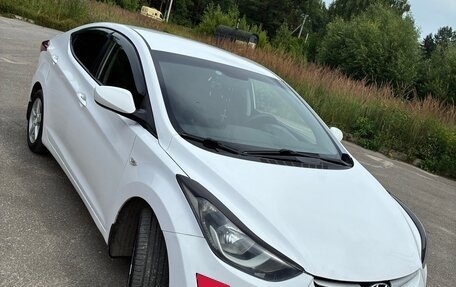 Hyundai Elantra V, 2014 год, 780 000 рублей, 1 фотография
