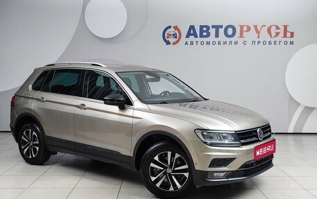 Volkswagen Tiguan II, 2019 год, 2 388 000 рублей, 1 фотография