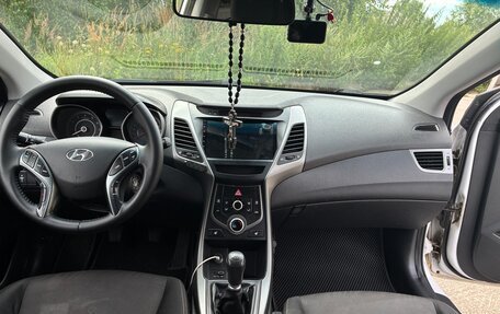 Hyundai Elantra V, 2014 год, 780 000 рублей, 11 фотография