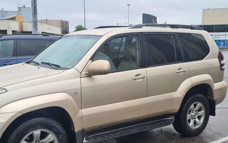 Toyota Land Cruiser Prado 120 рестайлинг, 2007 год, 1 800 000 рублей, 4 фотография
