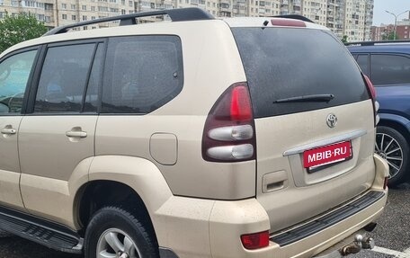 Toyota Land Cruiser Prado 120 рестайлинг, 2007 год, 1 800 000 рублей, 5 фотография