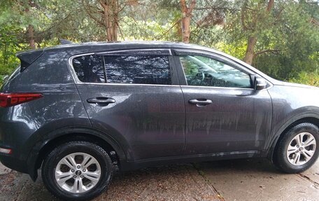 KIA Sportage IV рестайлинг, 2017 год, 1 650 000 рублей, 4 фотография