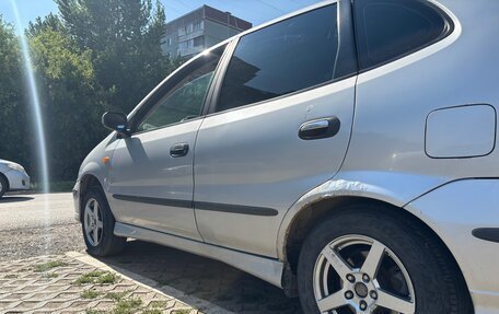 Nissan Almera Tino i, 2001 год, 275 000 рублей, 8 фотография