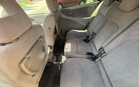 Nissan Almera Tino i, 2001 год, 275 000 рублей, 12 фотография