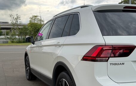 Volkswagen Tiguan II, 2018 год, 2 390 000 рублей, 4 фотография