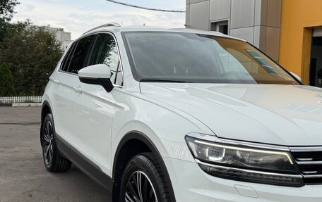Volkswagen Tiguan II, 2018 год, 2 390 000 рублей, 9 фотография