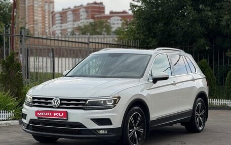 Volkswagen Tiguan II, 2018 год, 2 390 000 рублей, 2 фотография