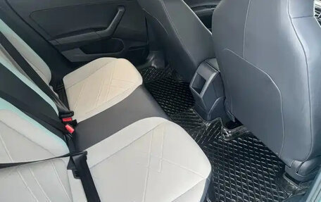 Volkswagen Lavida, 2023 год, 1 097 000 рублей, 10 фотография