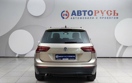 Volkswagen Tiguan II, 2019 год, 2 388 000 рублей, 4 фотография
