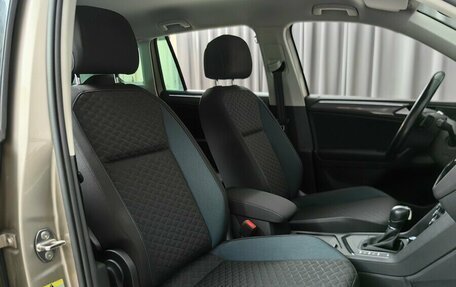 Volkswagen Tiguan II, 2019 год, 2 388 000 рублей, 7 фотография