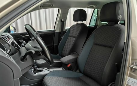 Volkswagen Tiguan II, 2019 год, 2 388 000 рублей, 6 фотография