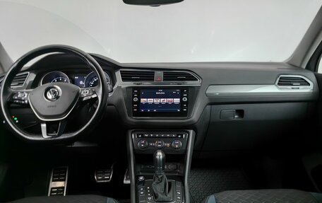 Volkswagen Tiguan II, 2019 год, 2 388 000 рублей, 12 фотография
