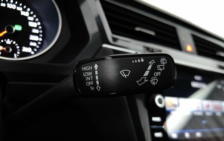 Volkswagen Tiguan II, 2019 год, 2 388 000 рублей, 21 фотография