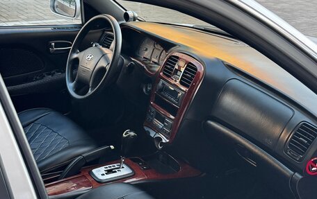 Hyundai Sonata IV рестайлинг, 2005 год, 550 000 рублей, 10 фотография