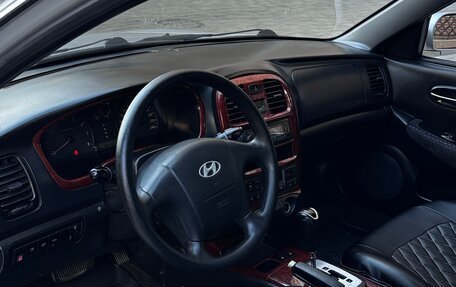 Hyundai Sonata IV рестайлинг, 2005 год, 550 000 рублей, 17 фотография