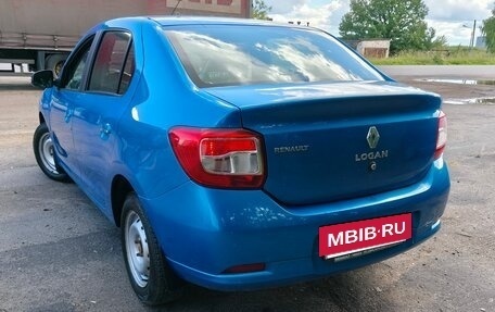 Renault Logan II, 2018 год, 960 000 рублей, 6 фотография