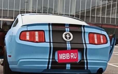 Ford Mustang VI рестайлинг, 2009 год, 2 100 000 рублей, 4 фотография