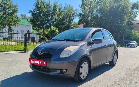 Toyota Yaris III рестайлинг, 2008 год, 670 000 рублей, 11 фотография