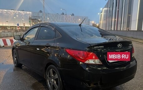 Hyundai Solaris II рестайлинг, 2013 год, 637 000 рублей, 3 фотография