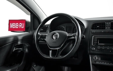 Volkswagen Polo VI (EU Market), 2017 год, 990 000 рублей, 16 фотография