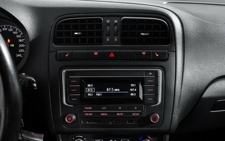 Volkswagen Polo VI (EU Market), 2017 год, 990 000 рублей, 17 фотография