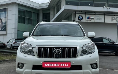 Toyota Land Cruiser Prado 150 рестайлинг 2, 2012 год, 2 697 000 рублей, 3 фотография