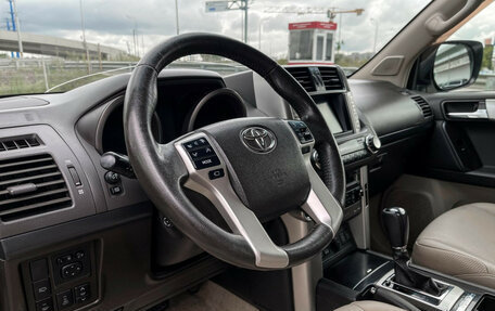 Toyota Land Cruiser Prado 150 рестайлинг 2, 2012 год, 2 697 000 рублей, 14 фотография