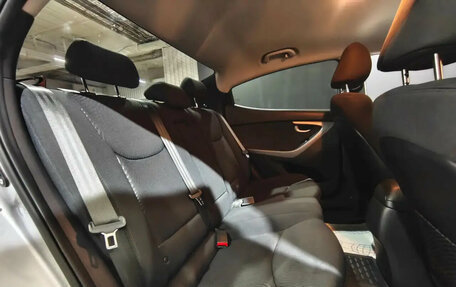 Hyundai Elantra V, 2015 год, 1 095 000 рублей, 16 фотография