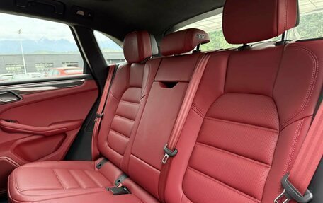 Porsche Macan I рестайлинг, 2026 год, 15 690 000 рублей, 24 фотография