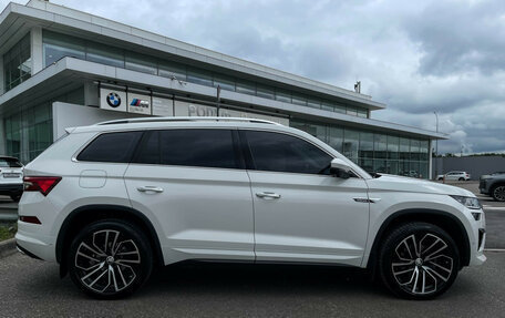 Skoda Kodiaq I, 2023 год, 3 929 000 рублей, 5 фотография