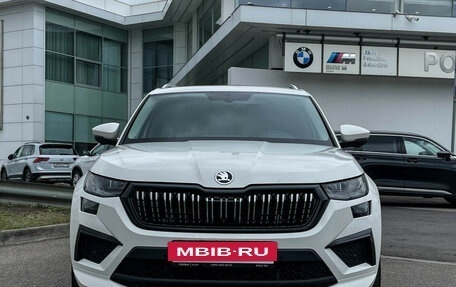 Skoda Kodiaq I, 2023 год, 3 929 000 рублей, 3 фотография
