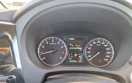 Mitsubishi Outlander III рестайлинг 3, 2014 год, 1 490 000 рублей, 16 фотография