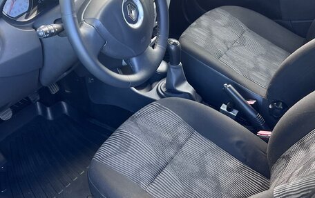Renault Logan I, 2011 год, 580 000 рублей, 9 фотография