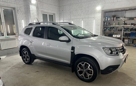 Renault Duster, 2022 год, 2 350 000 рублей, 3 фотография