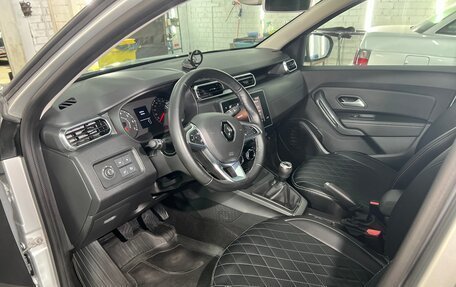 Renault Duster, 2022 год, 2 350 000 рублей, 10 фотография