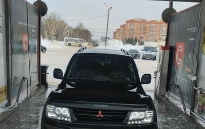 Mitsubishi Pajero III рестайлинг, 2000 год, 740 000 рублей, 1 фотография