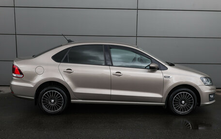 Volkswagen Polo VI (EU Market), 2017 год, 1 370 000 рублей, 6 фотография