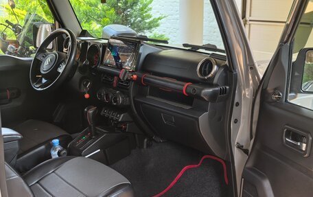 Suzuki Jimny, 2020 год, 2 950 000 рублей, 5 фотография